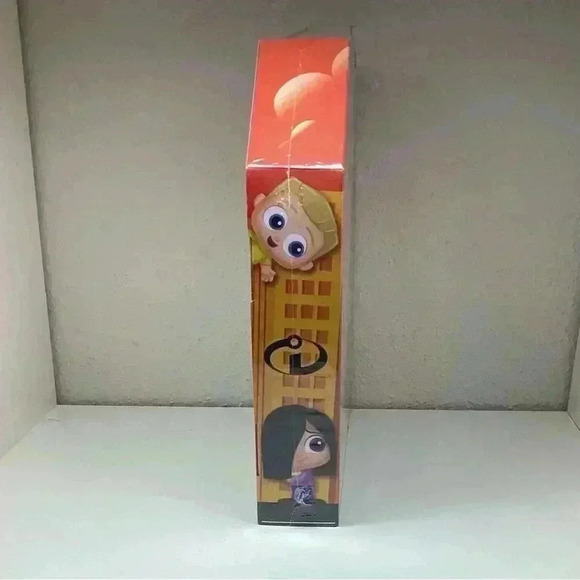 Disney Doorables The Incredibles 8 Figures - Collection Peek *NEW IN BOX* - Picture 4 of 7